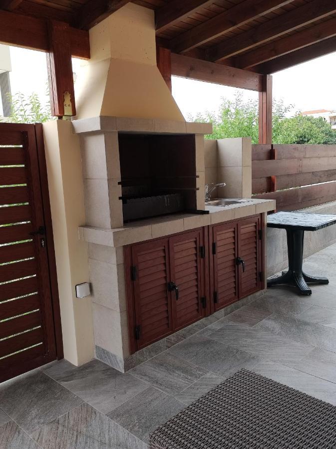 Villa Rina Paphos ภายนอก รูปภาพ